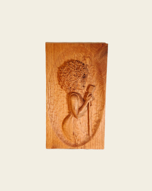 Gefräste Wandkunst aus Holz, Abbildung einer Jazz-Sängerin
